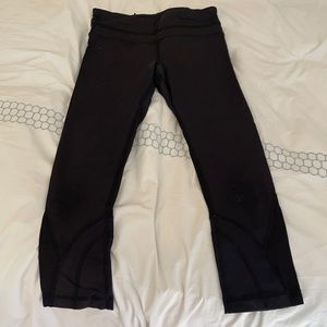 Lululemon size 4 running leggings. 3/4 length